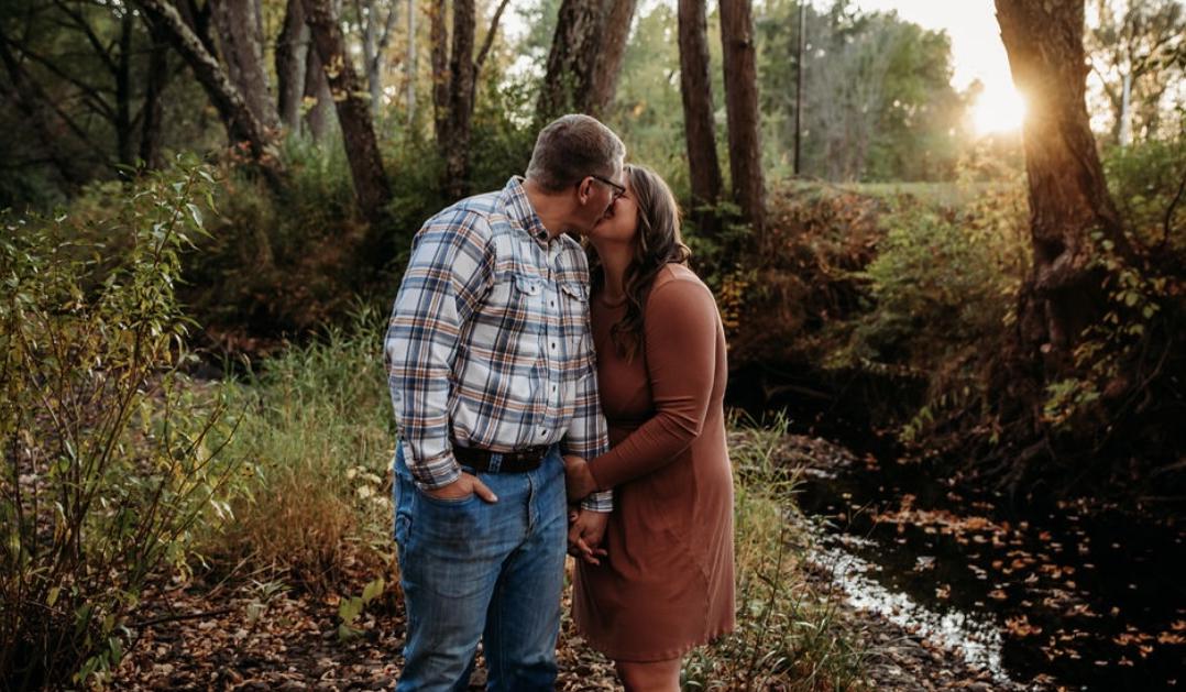 The Wedding Website of McKenzie Slack and Gavin Falk