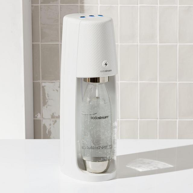 SodaStream White Fizzi One Touch Sparkling Water Maker