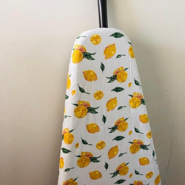 Ironing Board Cover - juicy yellow lemons