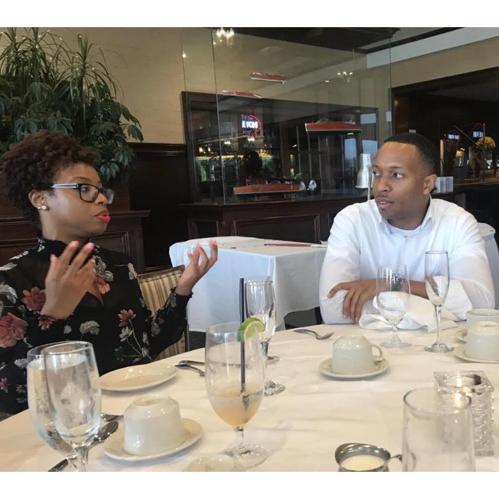 Our first meeting: Sunday Brunch (thanks Simmons for the candid pic)