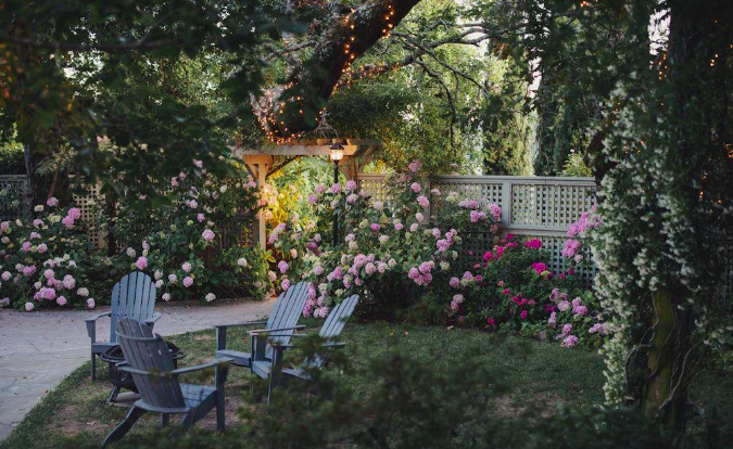 The Wedding Website of Brandon Raymond Jones and Alyssa Marie Mero