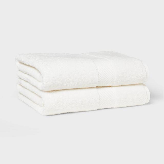 2pk Performance Plus Bath Towels White - Threshold™