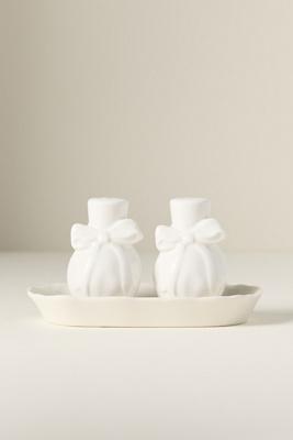 Benedita Stoneware Bow Salt & Pepper Shakers