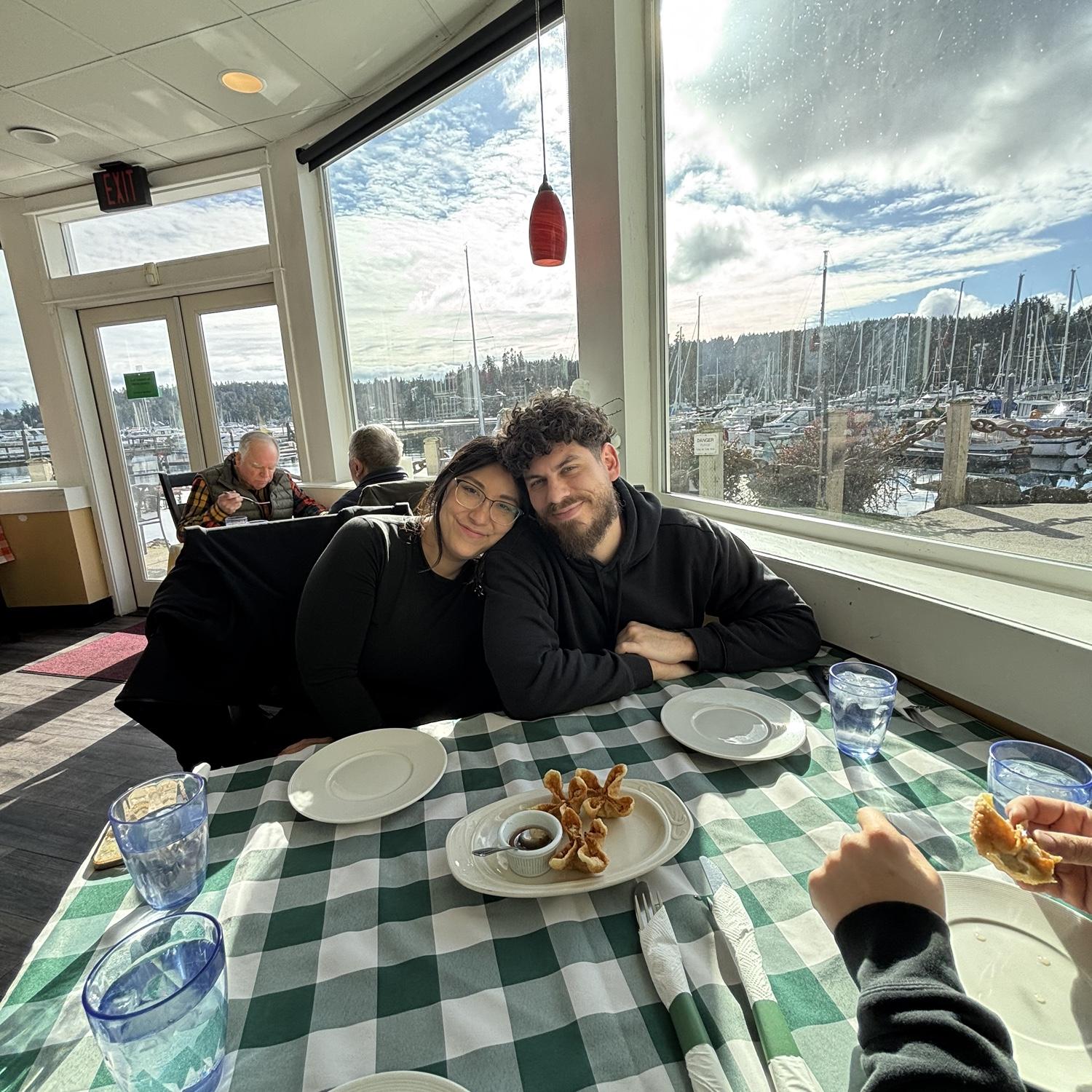 Luke & Briana take a ferry ⛴️  and eat Thai food on the way to Sequim