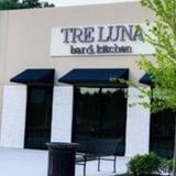 Tre Luna Bar and Kitchen