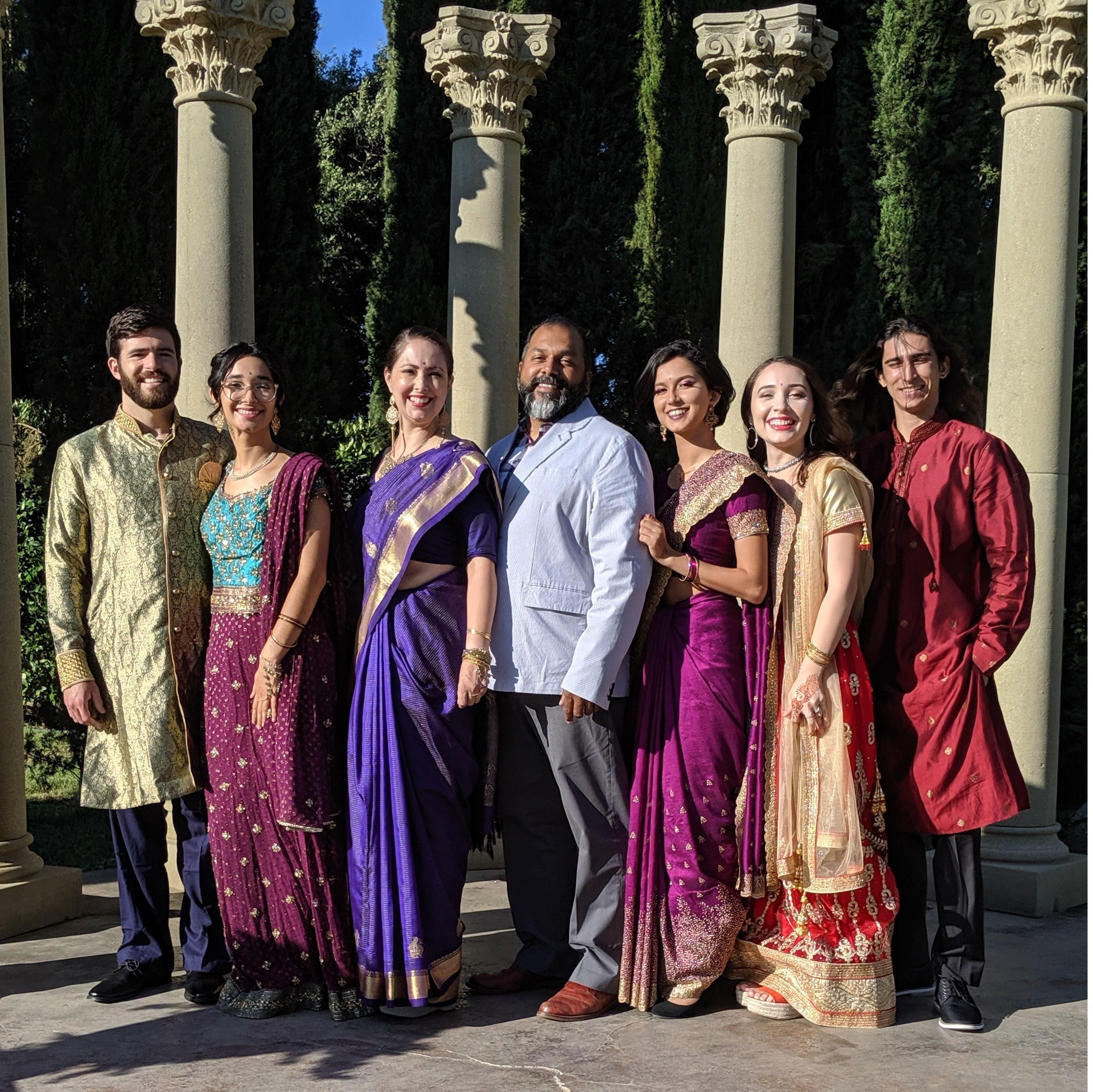 The whole family at Sucharita and Mike's wedding