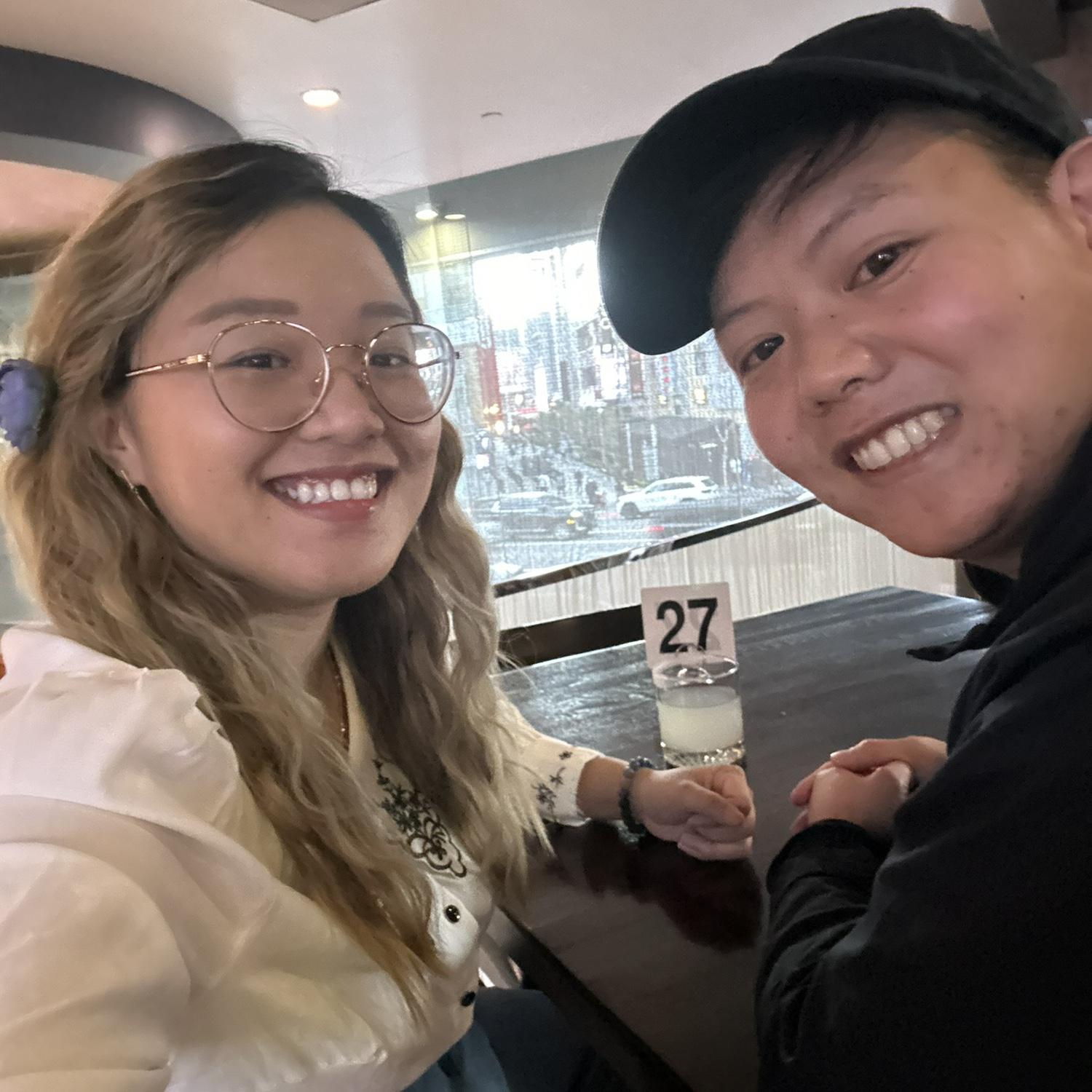 3/29/24 – Ado’s first world tour in Los Angeles! The faceless singer (顔出ししないアーティスト) wowed us live!

Lần đầu Ado diễn world tour tại Los Angeles! Ca sĩ giấu mặt khiến chúng tôi trầm trồ trực tiếp! 🎤