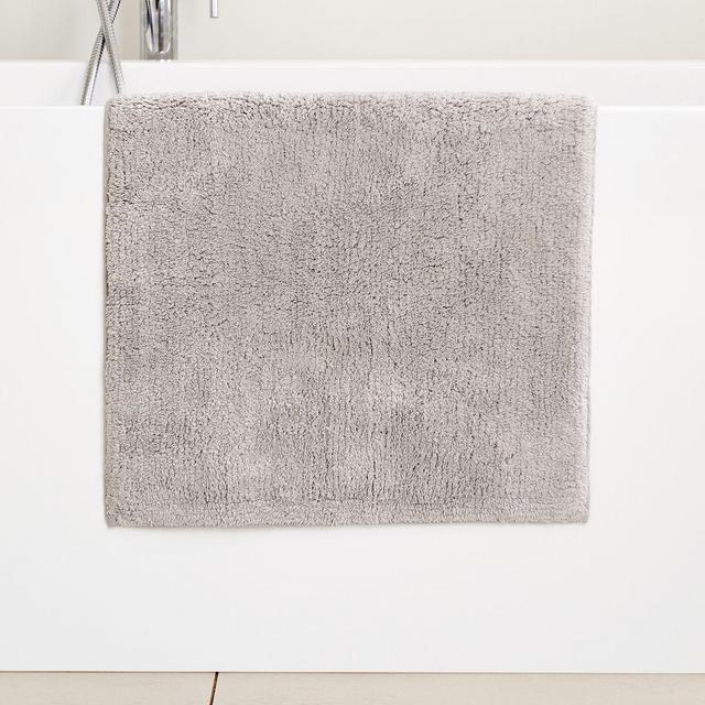 Classic Tufted Bathmat, Frost Gray, 20"x34"