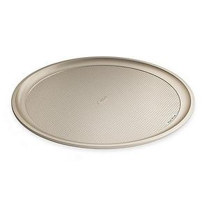 OXO Good Grips® Pro Nonstick 14-Inch Pizza Pan