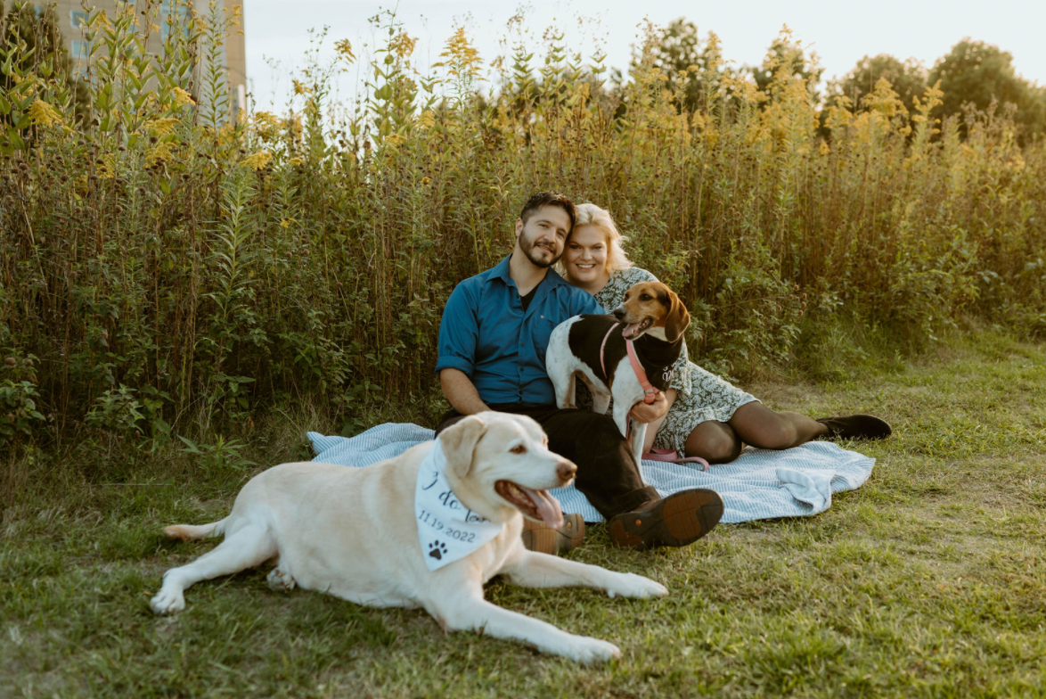 The Wedding Website of Cassandra Rosbury and Eric Gonzalez