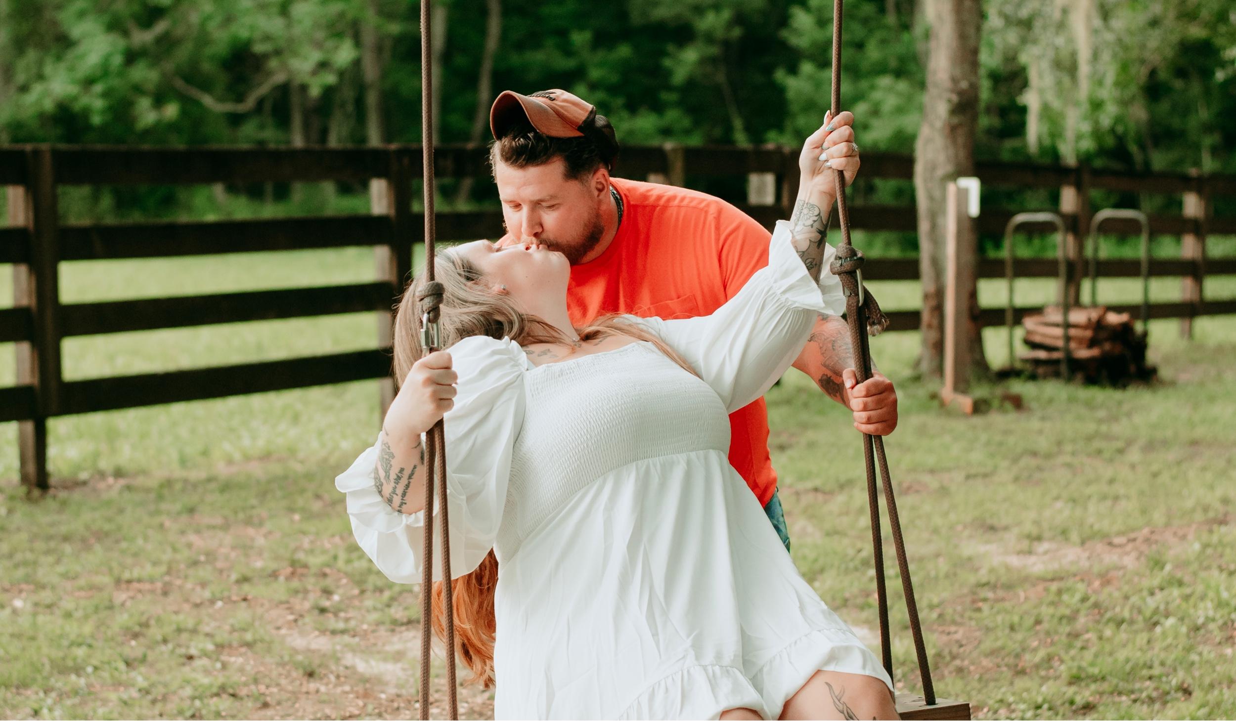 The Wedding Website of Alysa Brashear and Riley Crowe