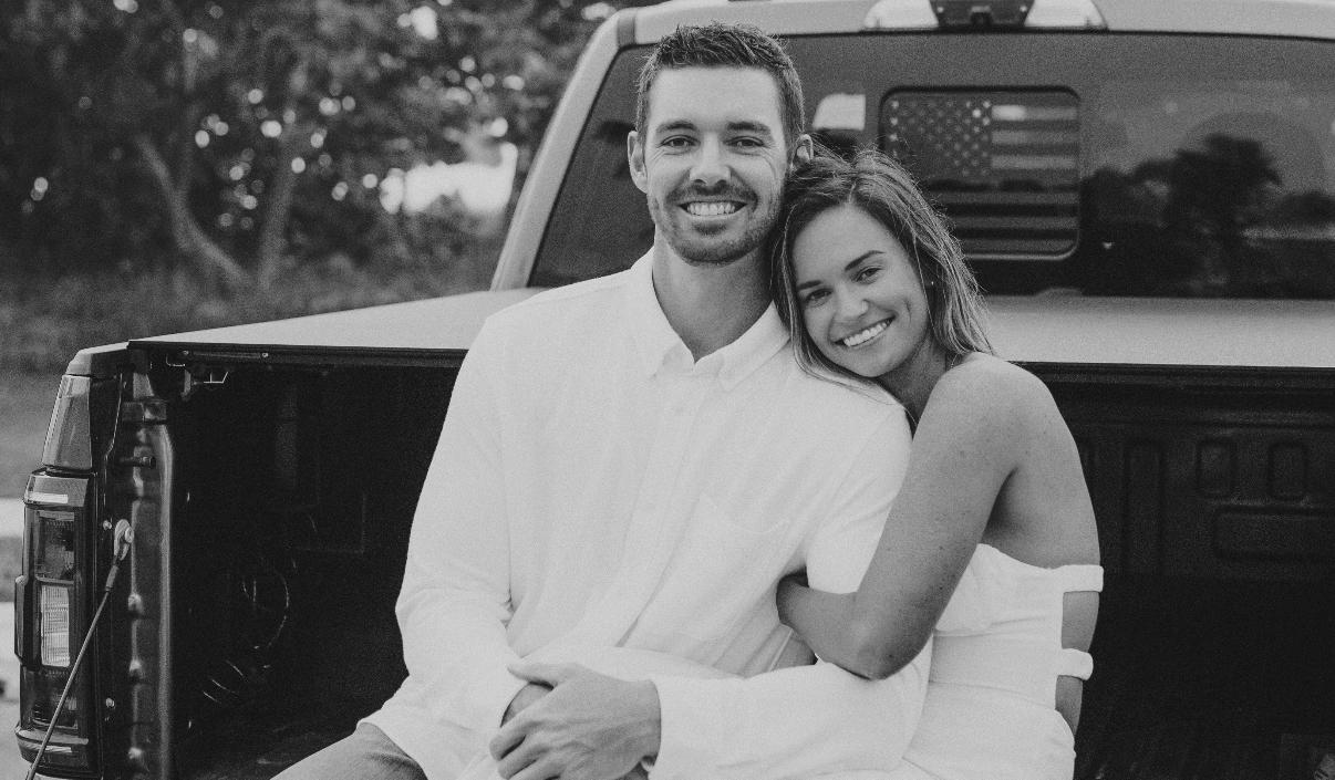 The Wedding Website of Madison Lellyo and Zachary Jewell