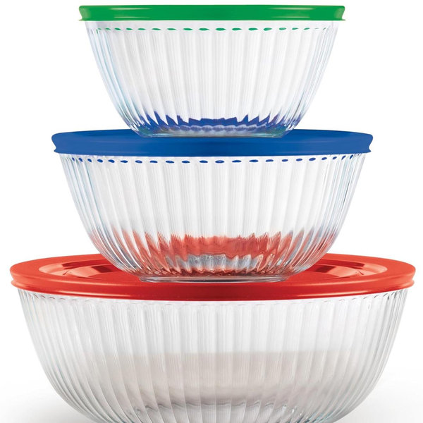 Pyrex Sculpted (3-Pack) Glass Mixing Bowls Set With Lids