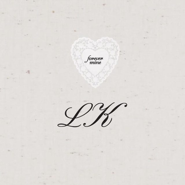 The Ceremony Club Initial & Icon Photo Album - Doily Forever Always