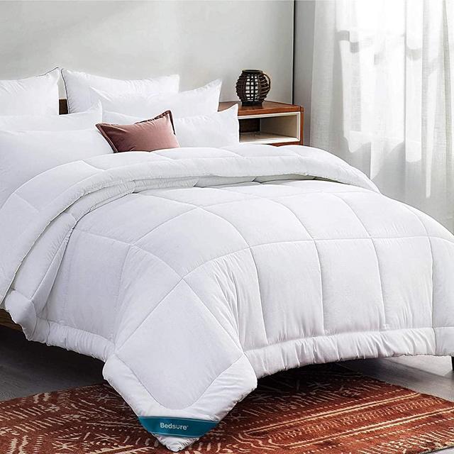 Bedsure Full Comforter Duvet Insert White - Quilted Bedding Comforters for Full Bed,All Season Down Alternative Comforter Full Size with Corner Tabs