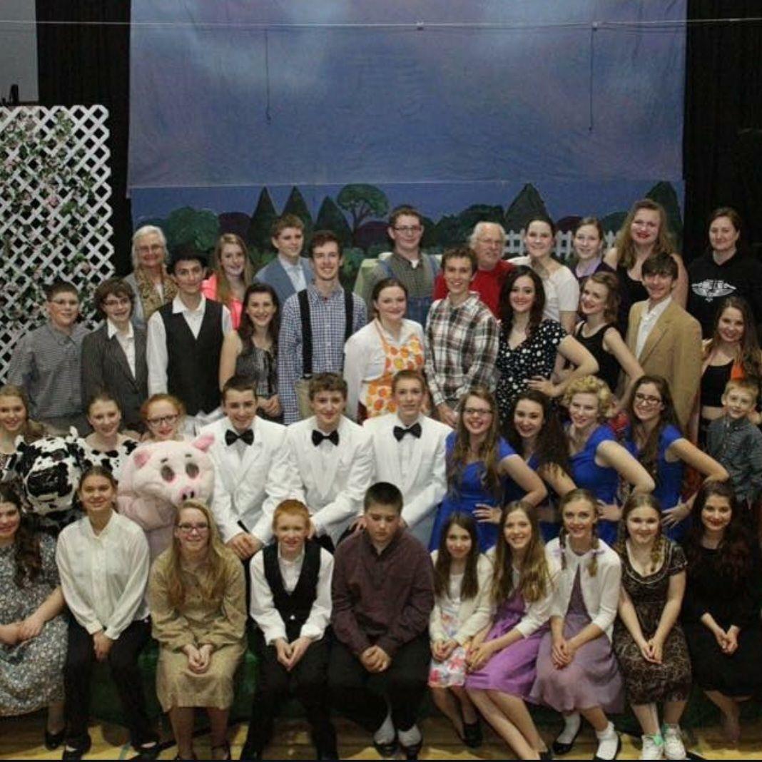 This is the full cast from "State Fair." This was Tristehn's senior year & Kate's junior year (2016). Yes, this was their first kiss. Yes, Tristehn had a crush on her then. No, she didn't know.