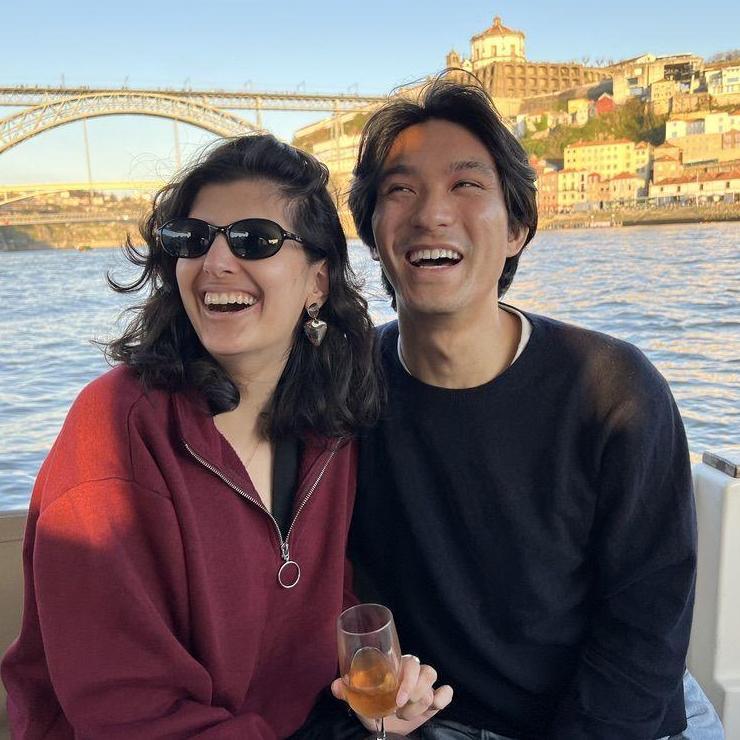 "Is this your honeymoon?" - friendly couple on a boat in Porto