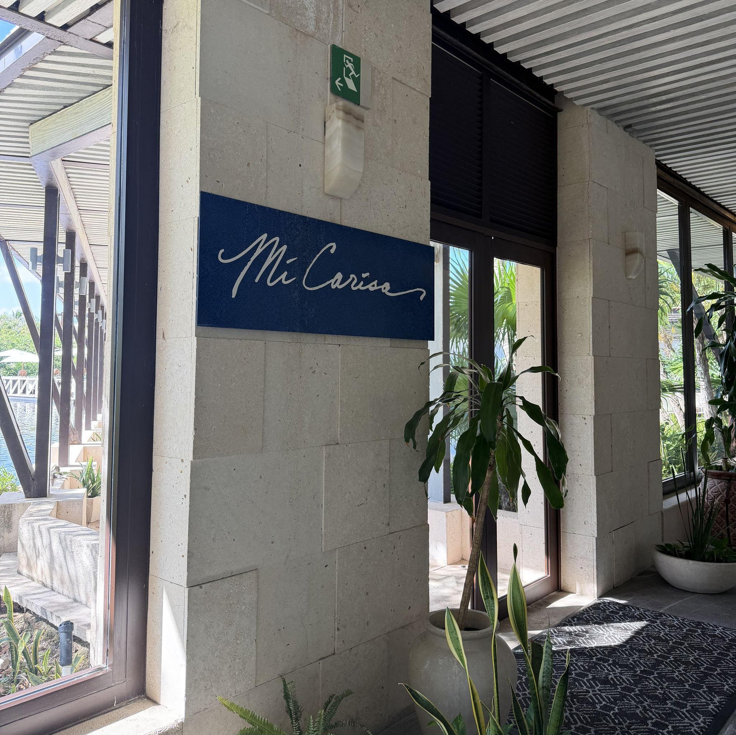 Mi Carisa (Italian food on the water!)