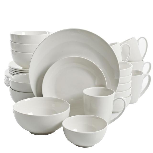 Gibson 30 Piece Porcelain Dinnerware Set in White