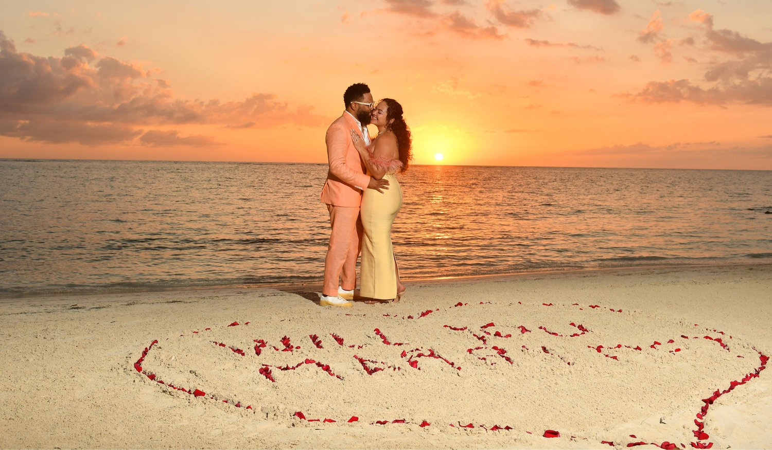 The Wedding Website of Sara Elena Lastra and Keith Thomas