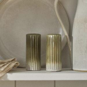 Glaze Stonewall Salt & Pepper Shaker Set (Green Color)