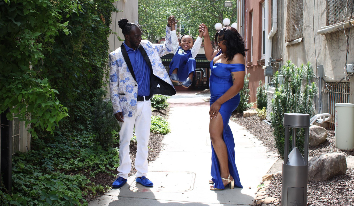 The Wedding Website of Shareda Lynnette Scotland and Emmanuel Maurice Rice