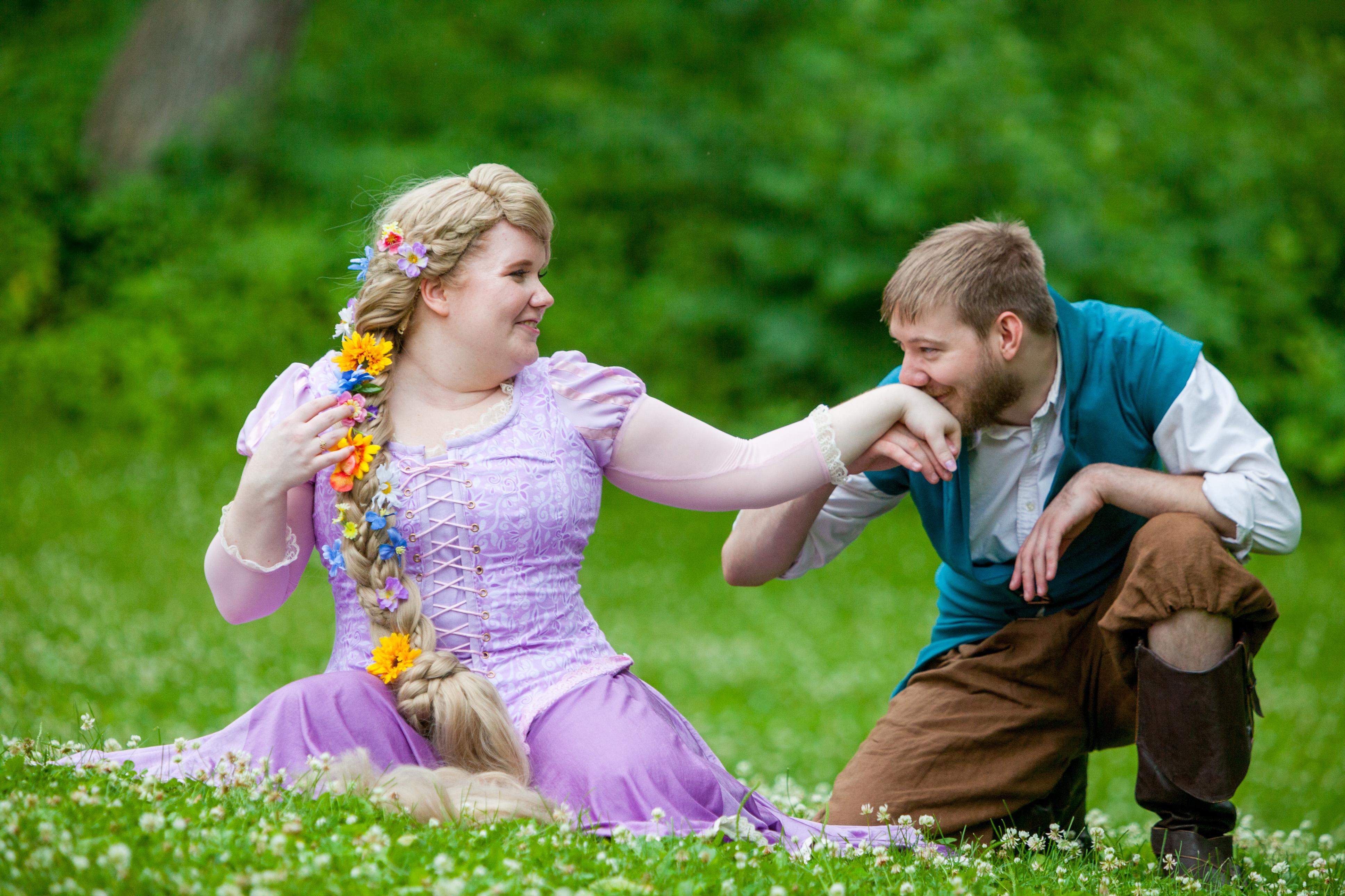 The Wedding Website of Christa Ludwig and Russell Rogge