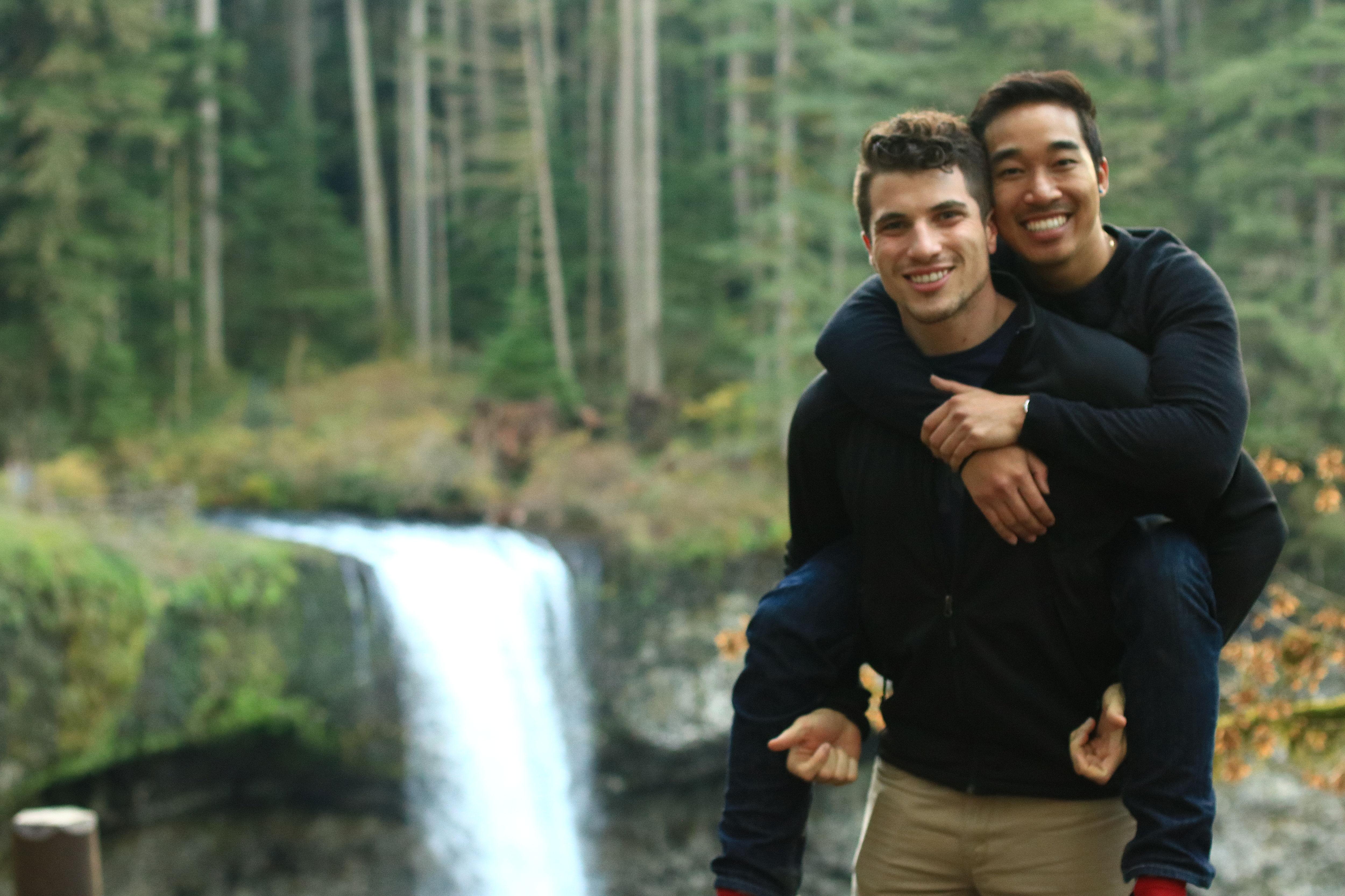 c99b4dab-bd8f-46b1-a159-8dcc59b9822b