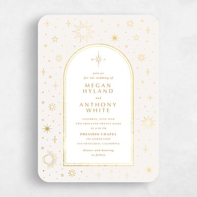 Beige Rounded Wedding Invitation - Heron Portrait Foil