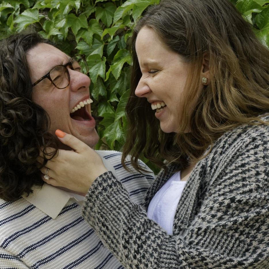 Engagement pictures in Chicago