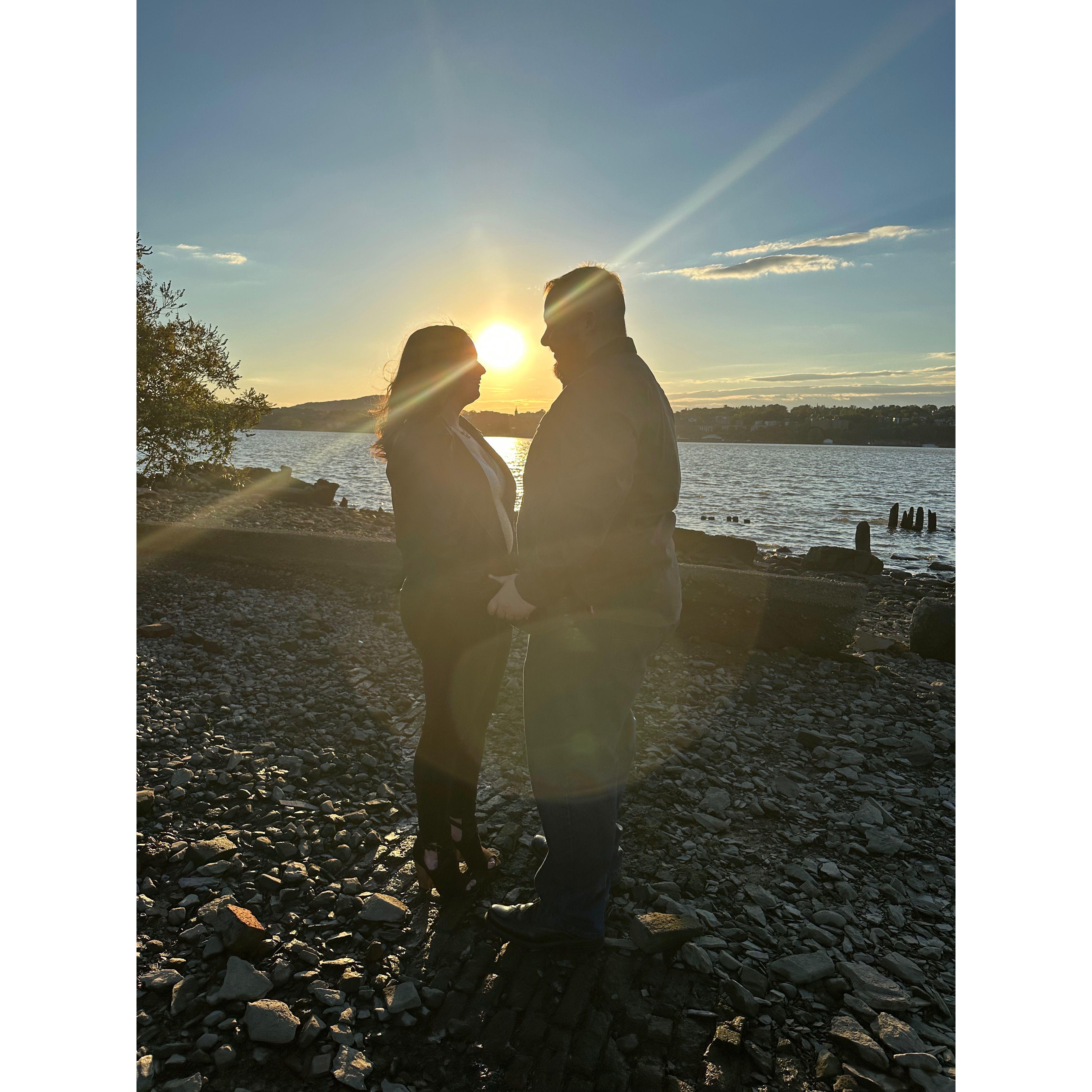 Engagement photos at the Beacon waterfront. Big thank you to Marcus who took these amazing photos.