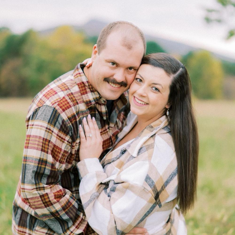 Haley Kanapaux and Travis Jackson's Wedding Website, image size:1000x1000