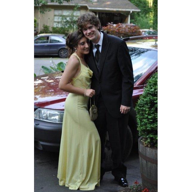 Spring 2010: Senior Prom. Raquel wore her mom's prom dress. :)