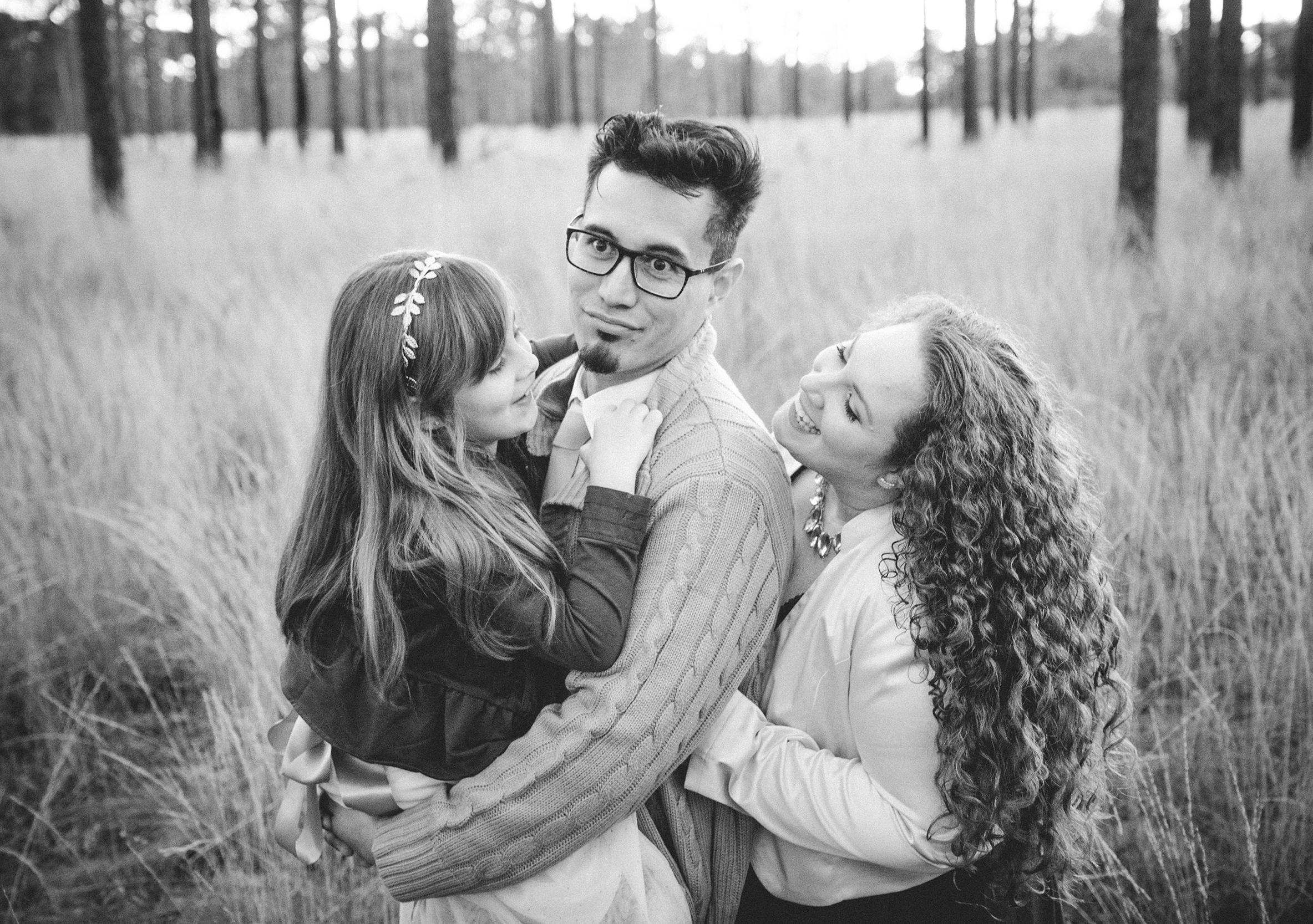 The Wedding Website of Kira Lawicki and Frank Cabrera