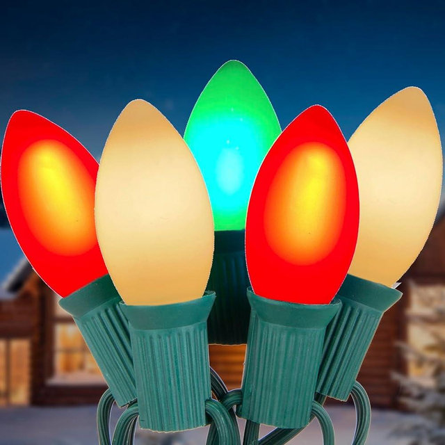 Pallerina 25Ft Red, White, and Green C9 Outdoor Christmas Lights with 26 Incandescent Bulbs (1 Spare), Extendable C9 Christmas String Lights for Tree, Roofline