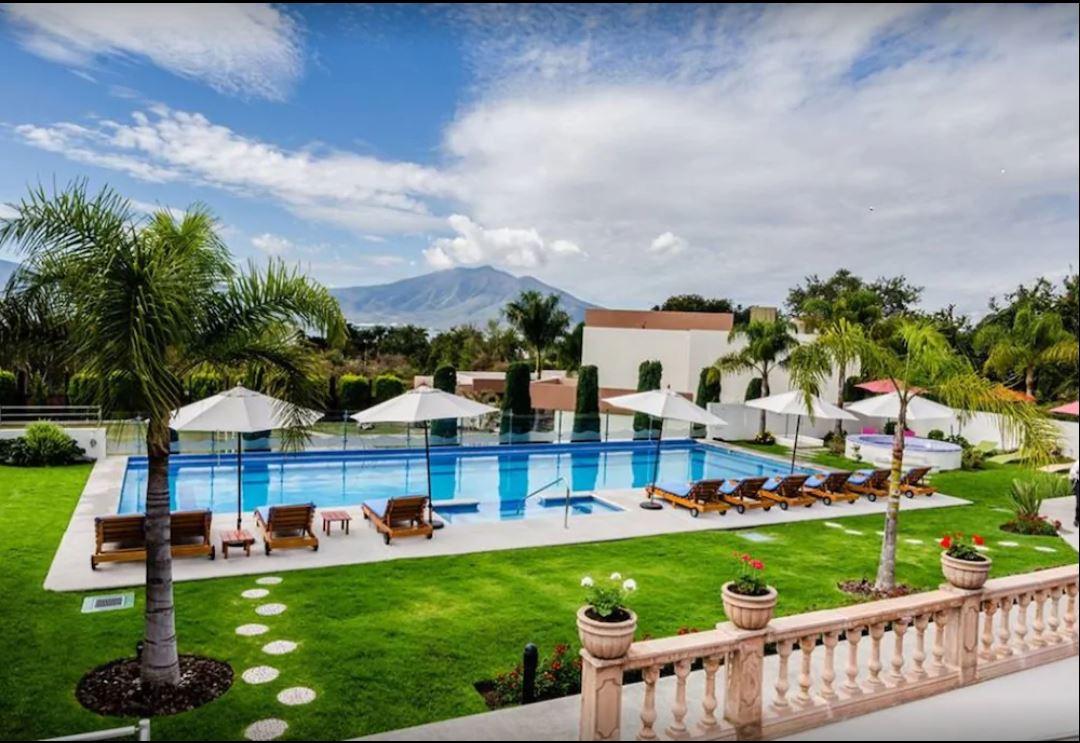 The Wedding Website of Edna Velarde and Joe Schwarz