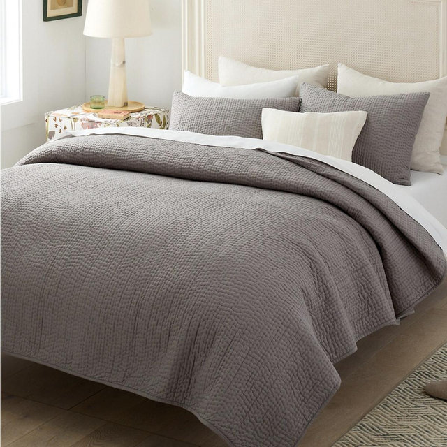 Dream Quilt (Anchor Gray)