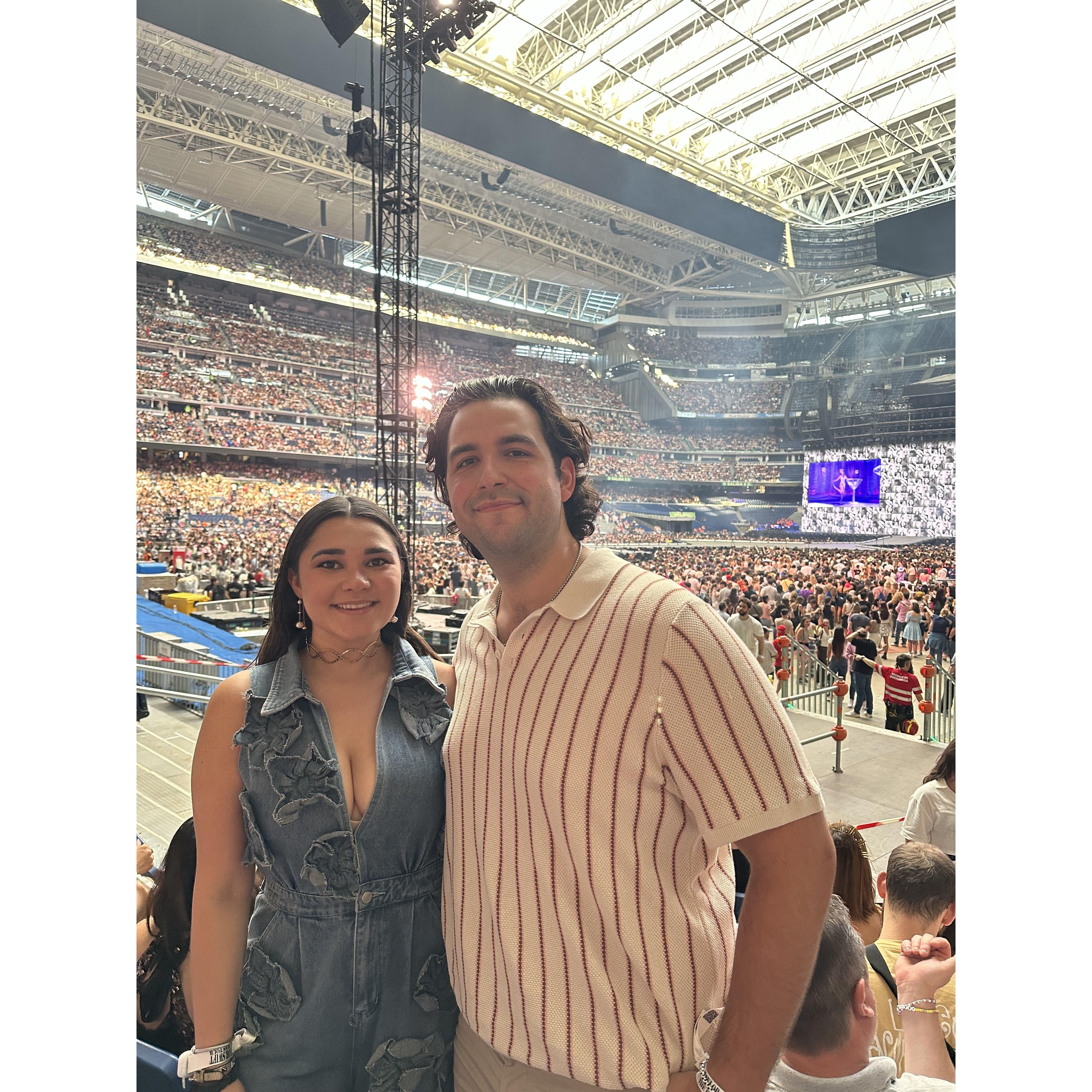 Nat's Peak: The night Bailey became a swiftie!