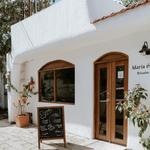 María & Montejo Café