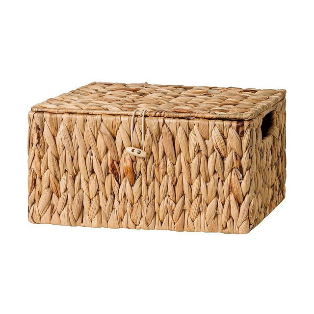 StorageWorks Water Hyacinth Wicker Baskets for Organizing, Medium Wicker Basket with Lid, Decorative Basket with Built-in Handles, Towel Storage for Bathroom, 1 Pack