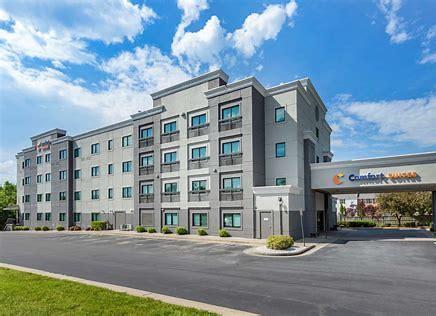 The Wedding Website of Meranda Pascoe and Logan Werrlein