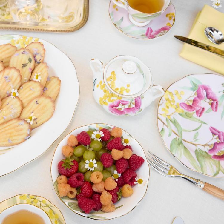 Royal Albert, Miranda Kerr Australiana Serving Platter | Zola