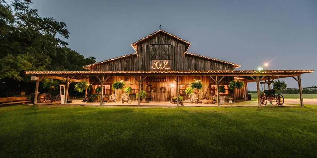 The Wedding Website of Alyson Wilson and Jacob Selvaggio