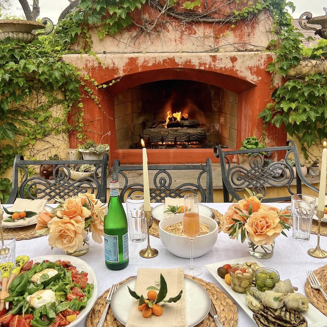 Honeymoon Dining