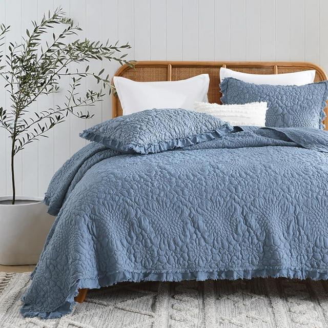 HORIMOTE HOME Blue Ruffled Quilt Queen Size, Stone-Washed Microfiber Lightweight Crinkled Farmhouse Rustic Shabby Chic Bedding Set, 3 Pieces Reversible Bedspread with Pillow Shams for All Season