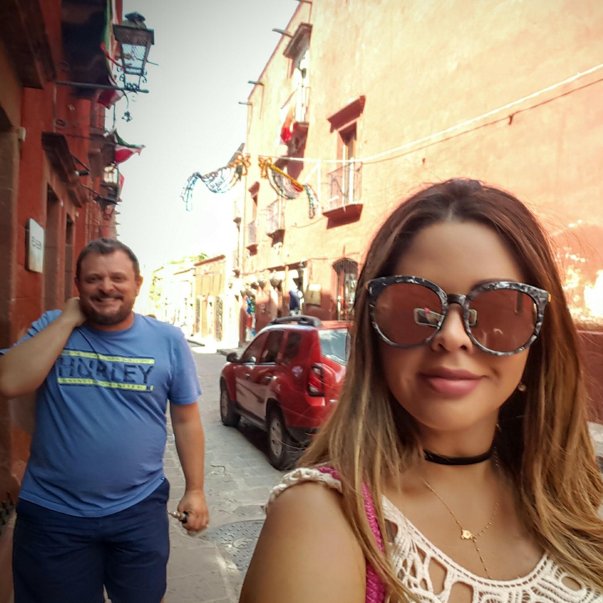Caminando por las calles de San Miguel.