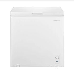 Insignia™ - 7 Cu. Ft. Garage-Ready Chest Freezer - White