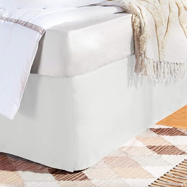 AmazonBasics Pleated Bed Skirt - Queen, Light Grey