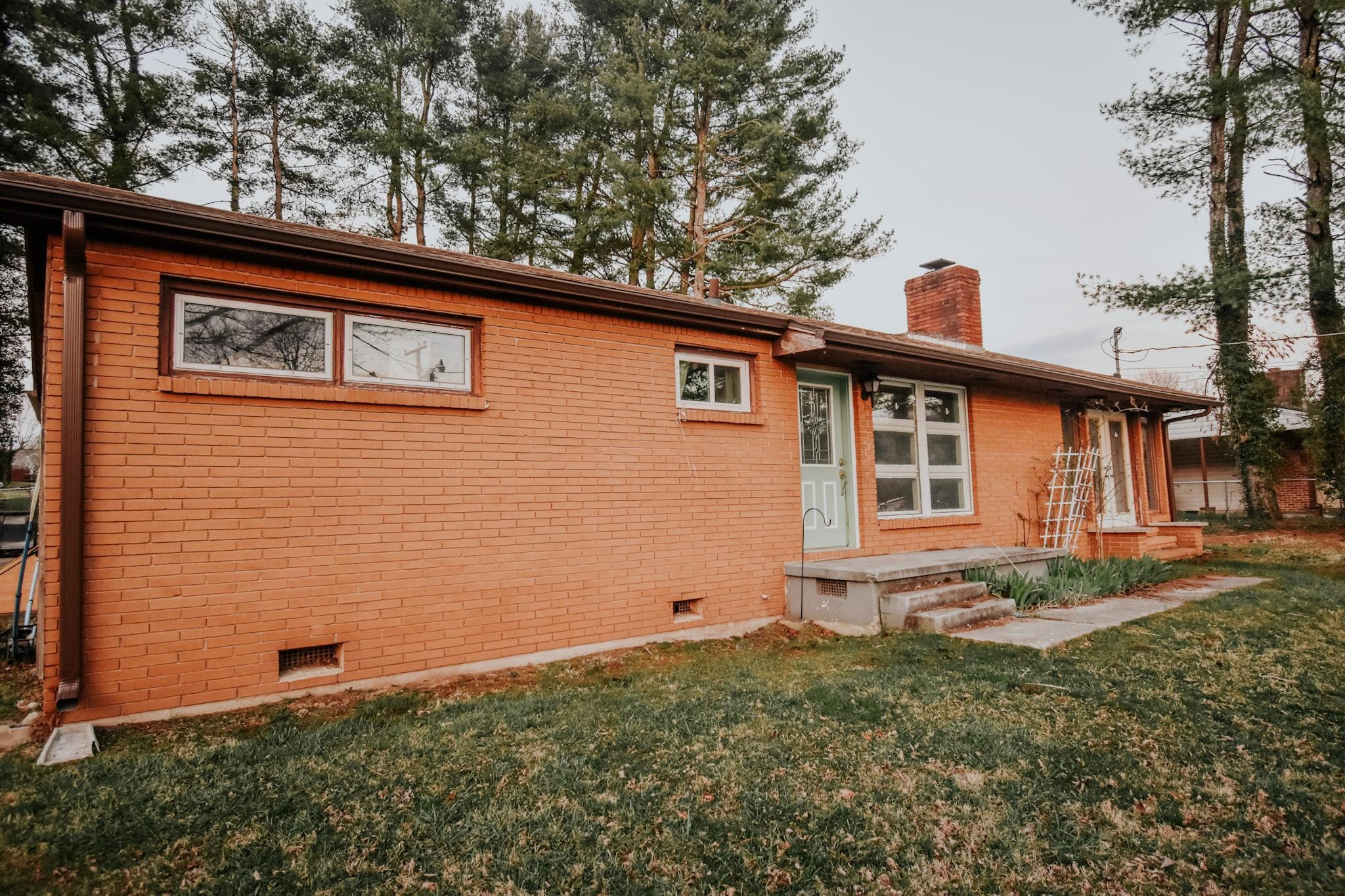 c9e9dfe3-6e2a-48d0-99bd-c126ae424820