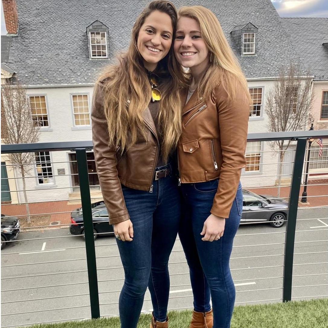 Enjoying an evening in Fredericksburg // 17 January 2021